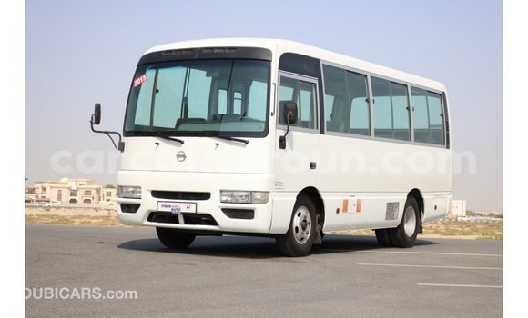 Acheter Import Utilitaire Nissan Evalia Blanc à Import - Dubai, Adamawa