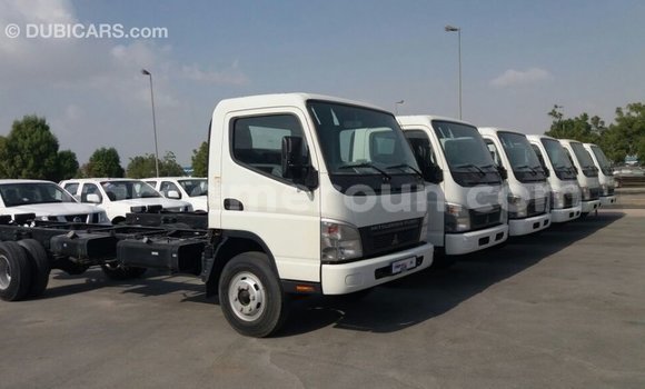 Buy Import Mitsubishi Carisma White Car in Import - Dubai in Adamawa Buy Import Mitsubishi Carisma White Car in Import - Dubai in Adamawa