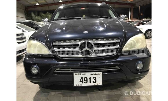 Acheter Import Voiture Mercedes‒Benz 190 (W201) Bleu à Import - Dubai, Adamawa Acheter Import Voiture Mercedes‒Benz 190 (W201) Bleu à Import - Dubai, Adamawa
