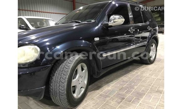 Acheter Import Voiture Mercedes‒Benz 190 (W201) Bleu à Import - Dubai, Adamawa Acheter Import Voiture Mercedes‒Benz 190 (W201) Bleu à Import - Dubai, Adamawa