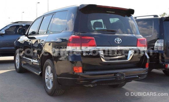 Acheter Import Voiture Toyota Land Cruiser Noir à Import - Dubai, Adamawa Acheter Import Voiture Toyota Land Cruiser Noir à Import - Dubai, Adamawa