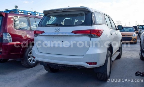 Buy Import Toyota Fortuner White Car in Import - Dubai in Adamawa Buy Import Toyota Fortuner White Car in Import - Dubai in Adamawa