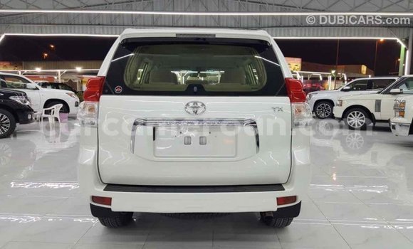 Sayi Imported Toyota Prado White Mota in Import - Dubai a Adamawa Sayi Imported Toyota Prado White Mota in Import - Dubai a Adamawa