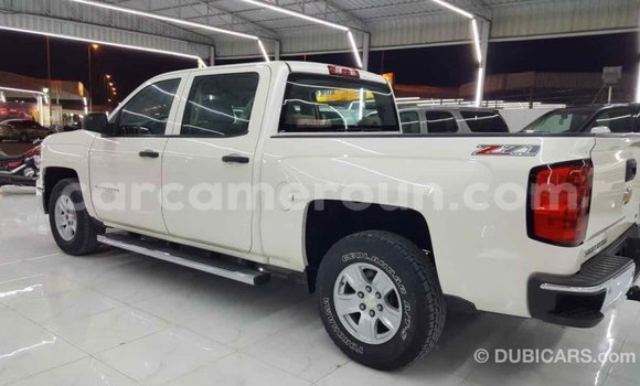 Sayi Imported Chevrolet Silverado White Mota in Import - Dubai a Adamawa Sayi Imported Chevrolet Silverado White Mota in Import - Dubai a Adamawa