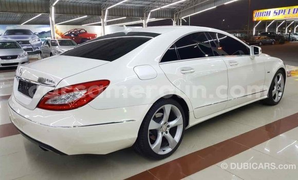 Sayi Imported Mercedes‒Benz 190 (W201) White Mota in Import - Dubai a Adamawa Sayi Imported Mercedes‒Benz 190 (W201) White Mota in Import - Dubai a Adamawa