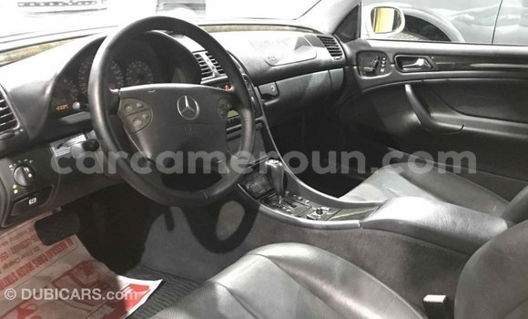 Acheter Import Voiture Mercedes‒Benz 190 (W201) Autre à Import - Dubai, Adamawa Acheter Import Voiture Mercedes‒Benz 190 (W201) Autre à Import - Dubai, Adamawa