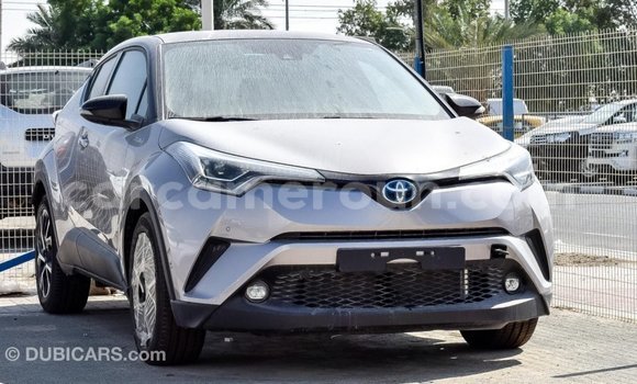 Acheter Import Voiture Toyota C-HR Autre à Import - Dubai, Adamawa Acheter Import Voiture Toyota C-HR Autre à Import - Dubai, Adamawa