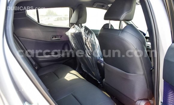 Acheter Import Voiture Toyota C-HR Autre à Import - Dubai, Adamawa Acheter Import Voiture Toyota C-HR Autre à Import - Dubai, Adamawa