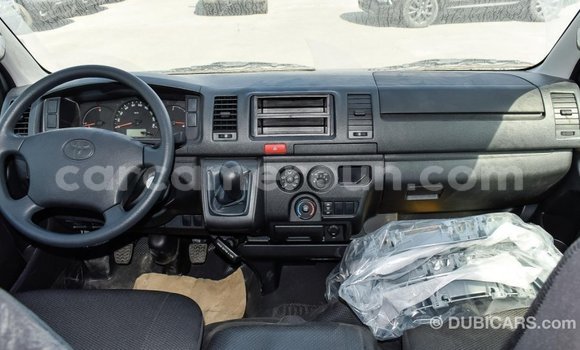 Sayi Imported Toyota Hiace White Mota in Import - Dubai a Adamawa Sayi Imported Toyota Hiace White Mota in Import - Dubai a Adamawa
