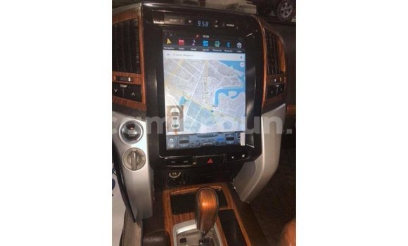 Acheter Import Voiture Toyota Land Cruiser Noir à Import - Dubai, Adamawa Acheter Import Voiture Toyota Land Cruiser Noir à Import - Dubai, Adamawa