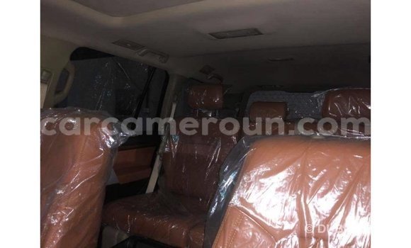 Acheter Import Voiture Toyota Land Cruiser Noir à Import - Dubai, Adamawa Acheter Import Voiture Toyota Land Cruiser Noir à Import - Dubai, Adamawa