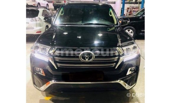 Acheter Import Voiture Toyota Land Cruiser Noir à Import - Dubai, Adamawa Acheter Import Voiture Toyota Land Cruiser Noir à Import - Dubai, Adamawa