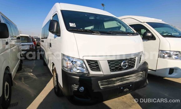 Acheter Import Utilitaire Nissan Evalia Blanc à Import - Dubai, Adamawa