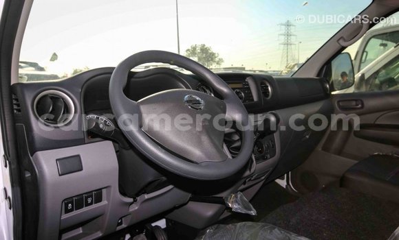 Buy Import Nissan Evalia White Truck in Import - Dubai in Adamawa Buy Import Nissan Evalia White Truck in Import - Dubai in Adamawa