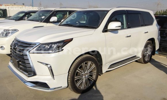 Acheter Import Voiture Lexus LX Blanc à Import - Dubai, Adamawa Acheter Import Voiture Lexus LX Blanc à Import - Dubai, Adamawa