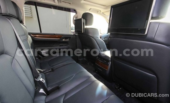 Acheter Import Voiture Lexus LX Blanc à Import - Dubai, Adamawa Acheter Import Voiture Lexus LX Blanc à Import - Dubai, Adamawa