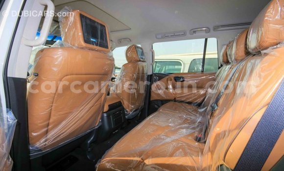 Buy Import Nissan Patrol White Car in Import - Dubai in Adamawa Buy Import Nissan Patrol White Car in Import - Dubai in Adamawa