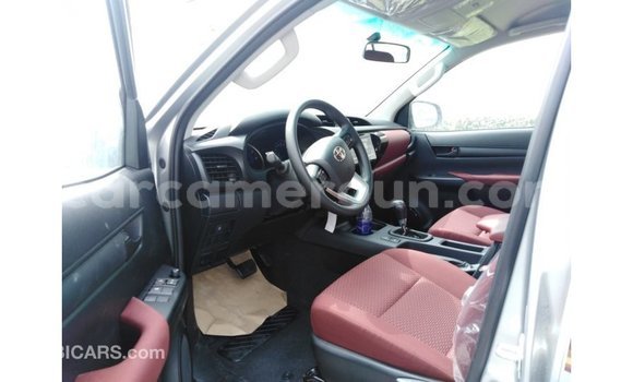 Sayi Imported Toyota Hilux Sauran Mota in Import - Dubai a Adamawa Sayi Imported Toyota Hilux Sauran Mota in Import - Dubai a Adamawa