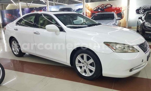 Sayi Imported Lexus ES White Mota in Import - Dubai a Adamawa Sayi Imported Lexus ES White Mota in Import - Dubai a Adamawa