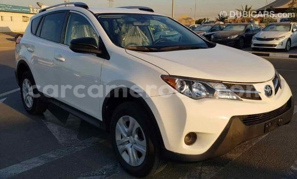 Acheter Import Voiture Toyota RAV4 Blanc à Import - Dubai, Adamawa Acheter Import Voiture Toyota RAV4 Blanc à Import - Dubai, Adamawa