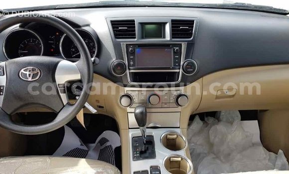 Acheter Import Voiture Toyota Highlander Noir à Import - Dubai, Adamawa Acheter Import Voiture Toyota Highlander Noir à Import - Dubai, Adamawa