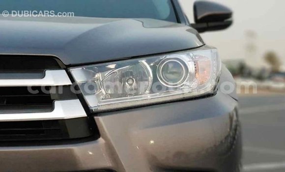 Buy Import Toyota Highlander Other Car in Import - Dubai in Adamawa Buy Import Toyota Highlander Other Car in Import - Dubai in Adamawa
