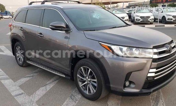 Buy Import Toyota Highlander Other Car in Import - Dubai in Adamawa Buy Import Toyota Highlander Other Car in Import - Dubai in Adamawa