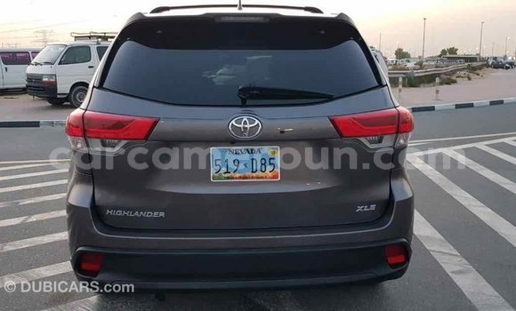 Buy Import Toyota Highlander Other Car in Import - Dubai in Adamawa Buy Import Toyota Highlander Other Car in Import - Dubai in Adamawa