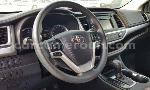 Buy Import Toyota Highlander Brown Car in Import - Dubai in Adamawa Buy Import Toyota Highlander Brown Car in Import - Dubai in Adamawa