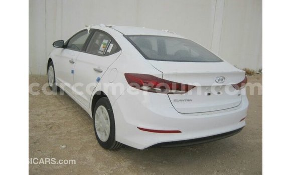 Acheter Import Voiture Hyundai Elantra Blanc à Import - Dubai, Adamawa Acheter Import Voiture Hyundai Elantra Blanc à Import - Dubai, Adamawa