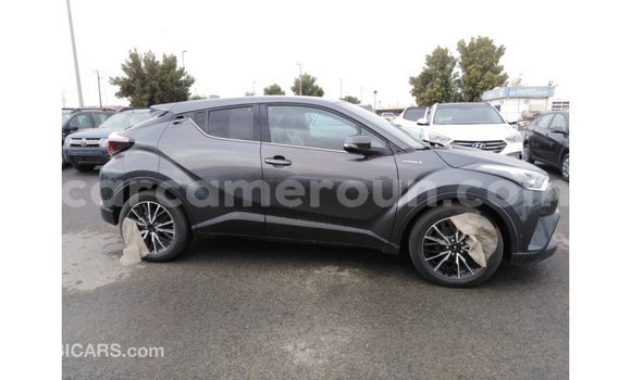 Sayi Imported Toyota C-HR Sauran Mota in Import - Dubai a Adamawa Sayi Imported Toyota C-HR Sauran Mota in Import - Dubai a Adamawa