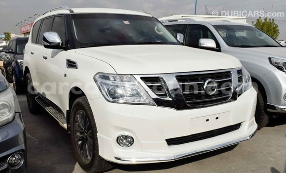 Acheter Import Voiture Nissan Patrol Blanc à Import - Dubai, Adamawa Acheter Import Voiture Nissan Patrol Blanc à Import - Dubai, Adamawa