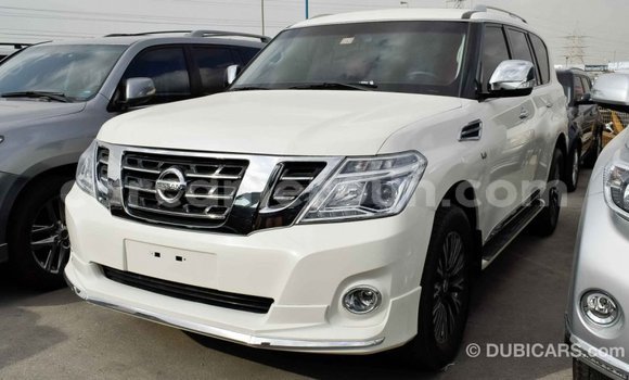 Acheter Import Voiture Nissan Patrol Blanc à Import - Dubai, Adamawa Acheter Import Voiture Nissan Patrol Blanc à Import - Dubai, Adamawa
