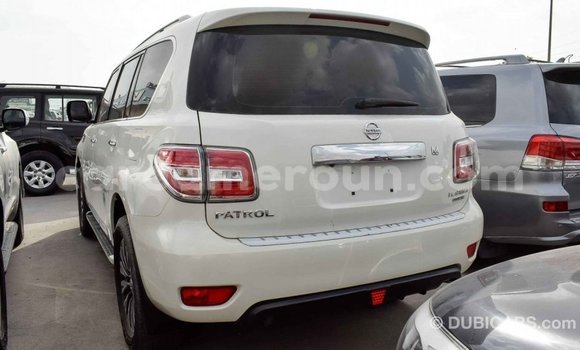 Acheter Import Voiture Nissan Patrol Blanc à Import - Dubai, Adamawa Acheter Import Voiture Nissan Patrol Blanc à Import - Dubai, Adamawa