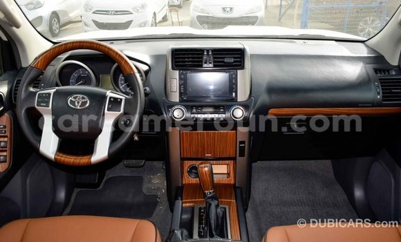 Acheter Import Voiture Toyota Prado Blanc à Import - Dubai, Adamawa Acheter Import Voiture Toyota Prado Blanc à Import - Dubai, Adamawa