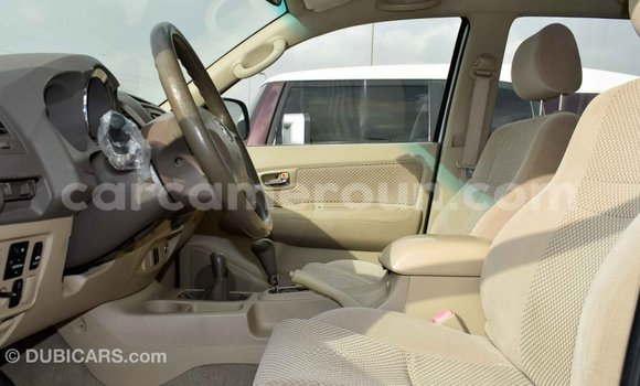 Acheter Import Voiture Toyota Fortuner Blanc à Import - Dubai, Adamawa Acheter Import Voiture Toyota Fortuner Blanc à Import - Dubai, Adamawa