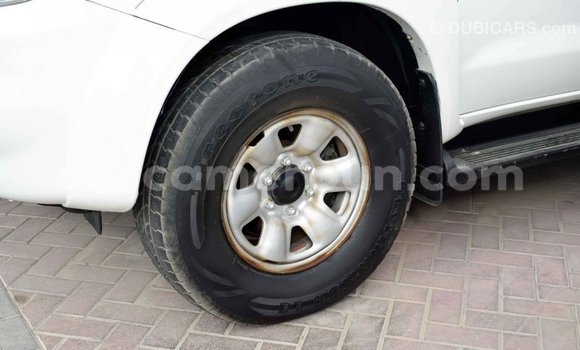 Acheter Import Voiture Toyota Fortuner Blanc à Import - Dubai, Adamawa Acheter Import Voiture Toyota Fortuner Blanc à Import - Dubai, Adamawa