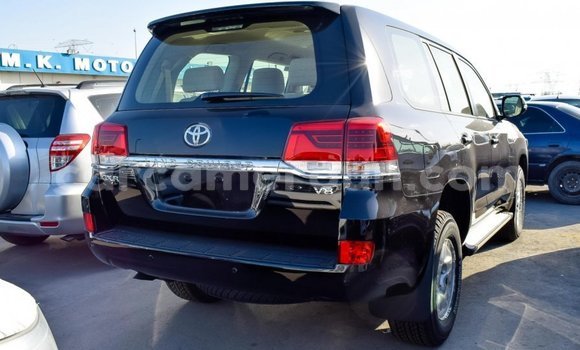 Acheter Import Voiture Toyota Land Cruiser Noir à Import - Dubai, Adamawa Acheter Import Voiture Toyota Land Cruiser Noir à Import - Dubai, Adamawa
