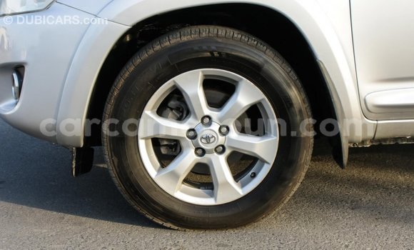 Acheter Import Voiture Toyota RAV4 Autre à Import - Dubai, Adamawa Acheter Import Voiture Toyota RAV4 Autre à Import - Dubai, Adamawa