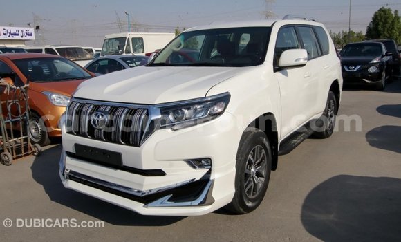 Acheter Import Voiture Toyota Prado Blanc à Import - Dubai, Adamawa Acheter Import Voiture Toyota Prado Blanc à Import - Dubai, Adamawa