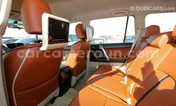 Acheter Import Voiture Toyota Prado Blanc à Import - Dubai, Adamawa Acheter Import Voiture Toyota Prado Blanc à Import - Dubai, Adamawa
