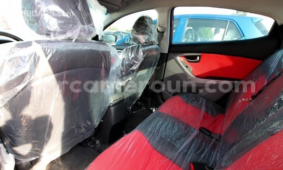 Acheter Import Voiture Hyundai Elantra Rouge à Import - Dubai, Adamawa Acheter Import Voiture Hyundai Elantra Rouge à Import - Dubai, Adamawa