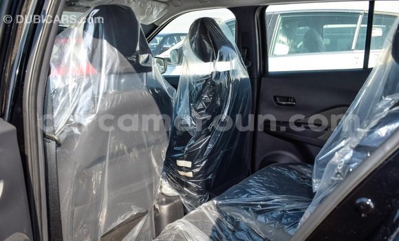 Acheter Import Utilitaire Nissan Evalia Noir à Import - Dubai, Adamawa Acheter Import Utilitaire Nissan Evalia Noir à Import - Dubai, Adamawa