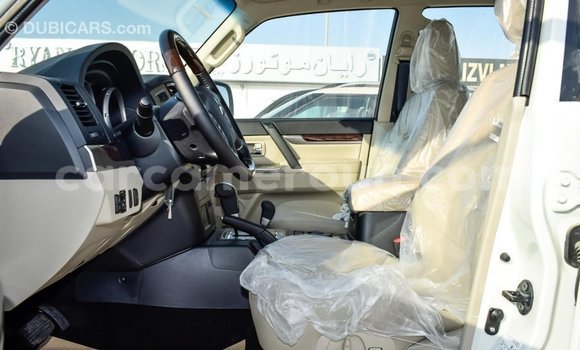 Sayi Imported Mitsubishi Pajero White Mota in Import - Dubai a Adamawa Sayi Imported Mitsubishi Pajero White Mota in Import - Dubai a Adamawa