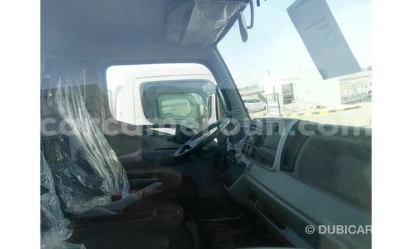 Acheter Import Voiture Mitsubishi i Blanc à Import - Dubai, Adamawa Acheter Import Voiture Mitsubishi i Blanc à Import - Dubai, Adamawa