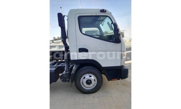 Acheter Import Voiture Mitsubishi i Blanc à Import - Dubai, Adamawa Acheter Import Voiture Mitsubishi i Blanc à Import - Dubai, Adamawa