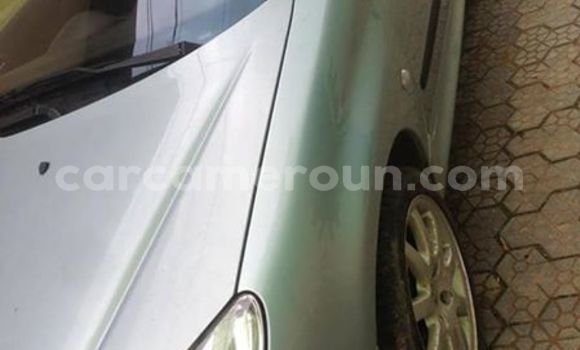 Sayi Na hannu Peugeot 206 Azurfa Mota in Yaounde a Babban Kamaru Sayi Na hannu Peugeot 206 Azurfa Mota in Yaounde a Babban Kamaru