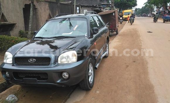 Sayi Na hannu Hyundai Santa Fe Black Mota in Yaounde a Babban Kamaru Sayi Na hannu Hyundai Santa Fe Black Mota in Yaounde a Babban Kamaru