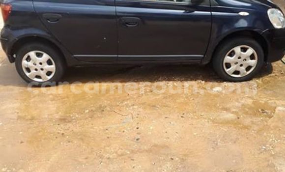 Sayi Na hannu Toyota Yaris Black Mota in Yaounde a Babban Kamaru Sayi Na hannu Toyota Yaris Black Mota in Yaounde a Babban Kamaru