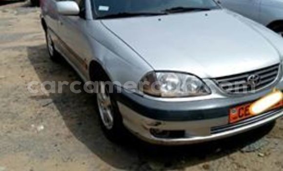 Sayi Na hannu Toyota Avensis Azurfa Mota in Yaounde a Babban Kamaru Sayi Na hannu Toyota Avensis Azurfa Mota in Yaounde a Babban Kamaru